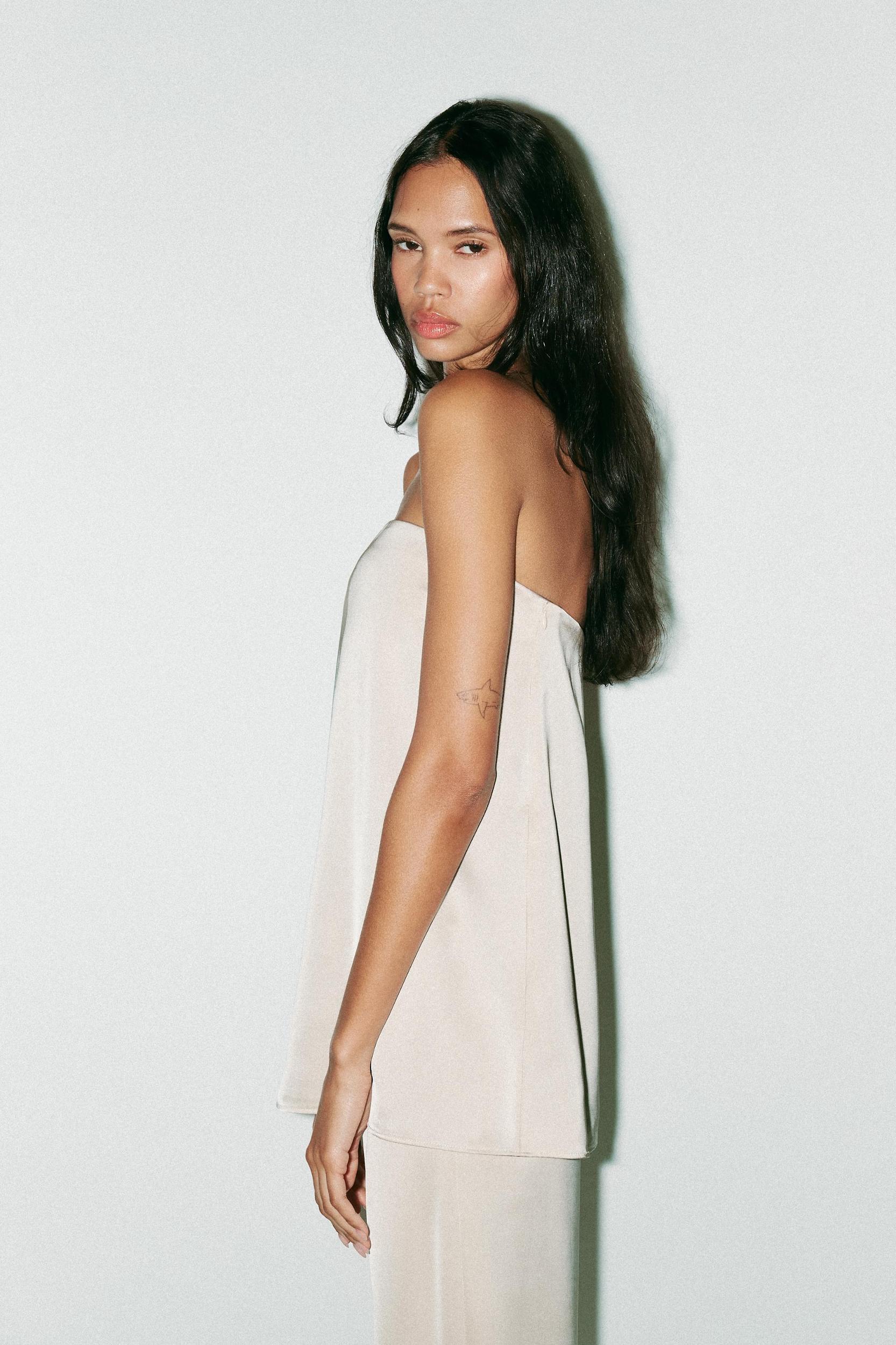 STRAPLESS SATIN EFFECT TOP Product Image