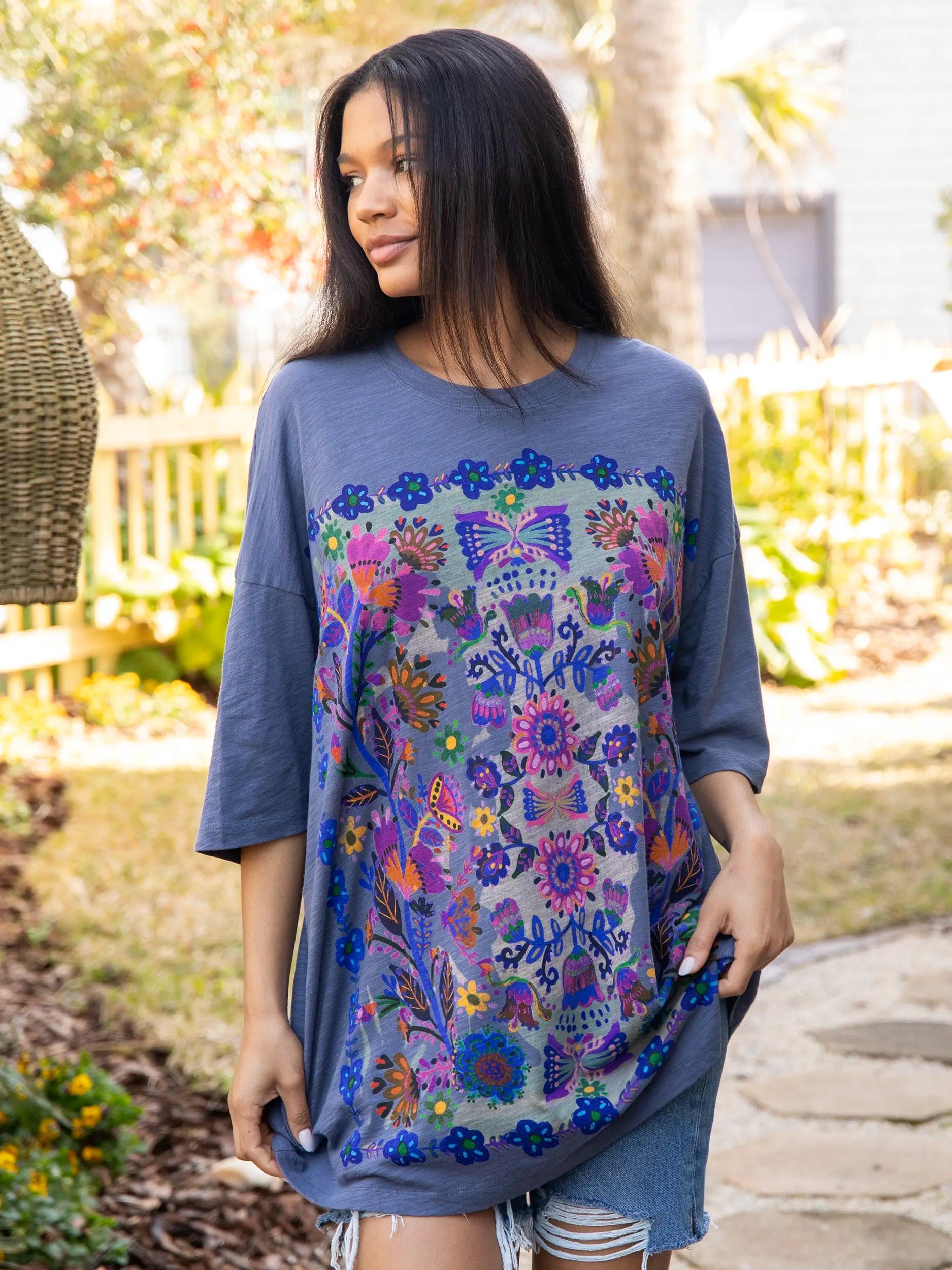 One Size Cotton Easy Tee - Twilight Folk Garden Product Image