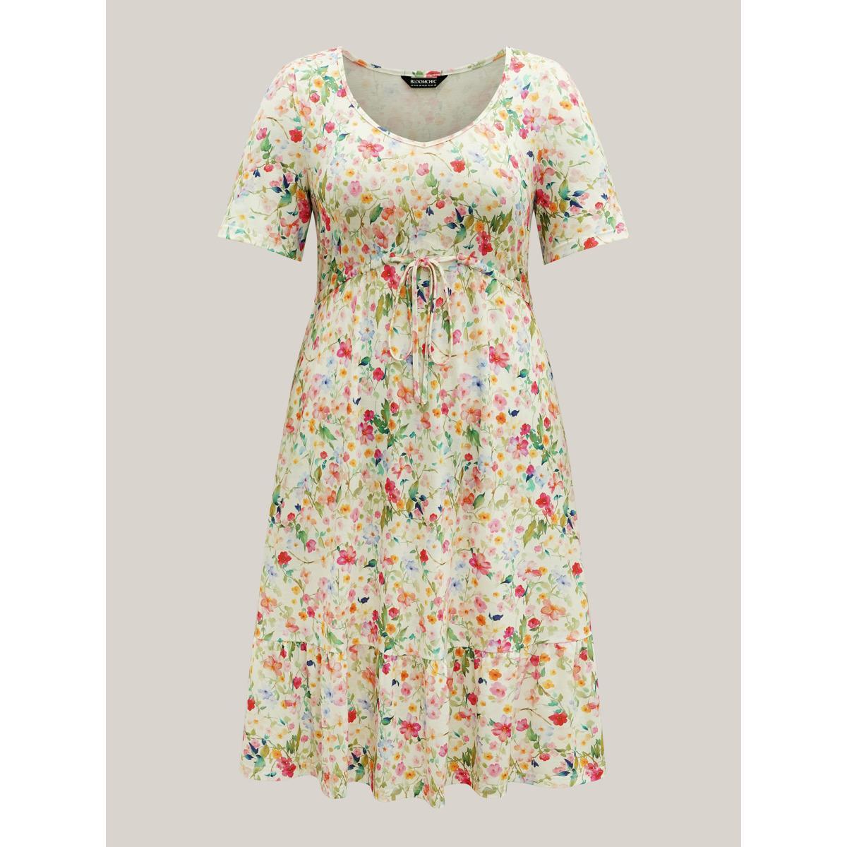 Plus Size Ditsy Floral Print Waist Tie Midi Dress Multicolor Women V-neck Short sleeve Curvy BloomChic 26/4X Product Image