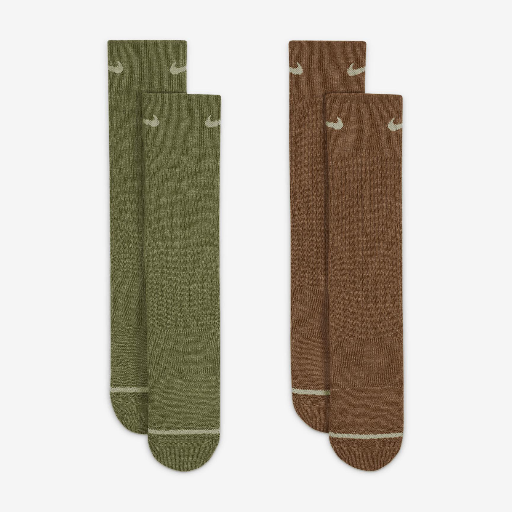 Nike Everyday Wool Cushioned Crew Socks (2 Pairs) Product Image