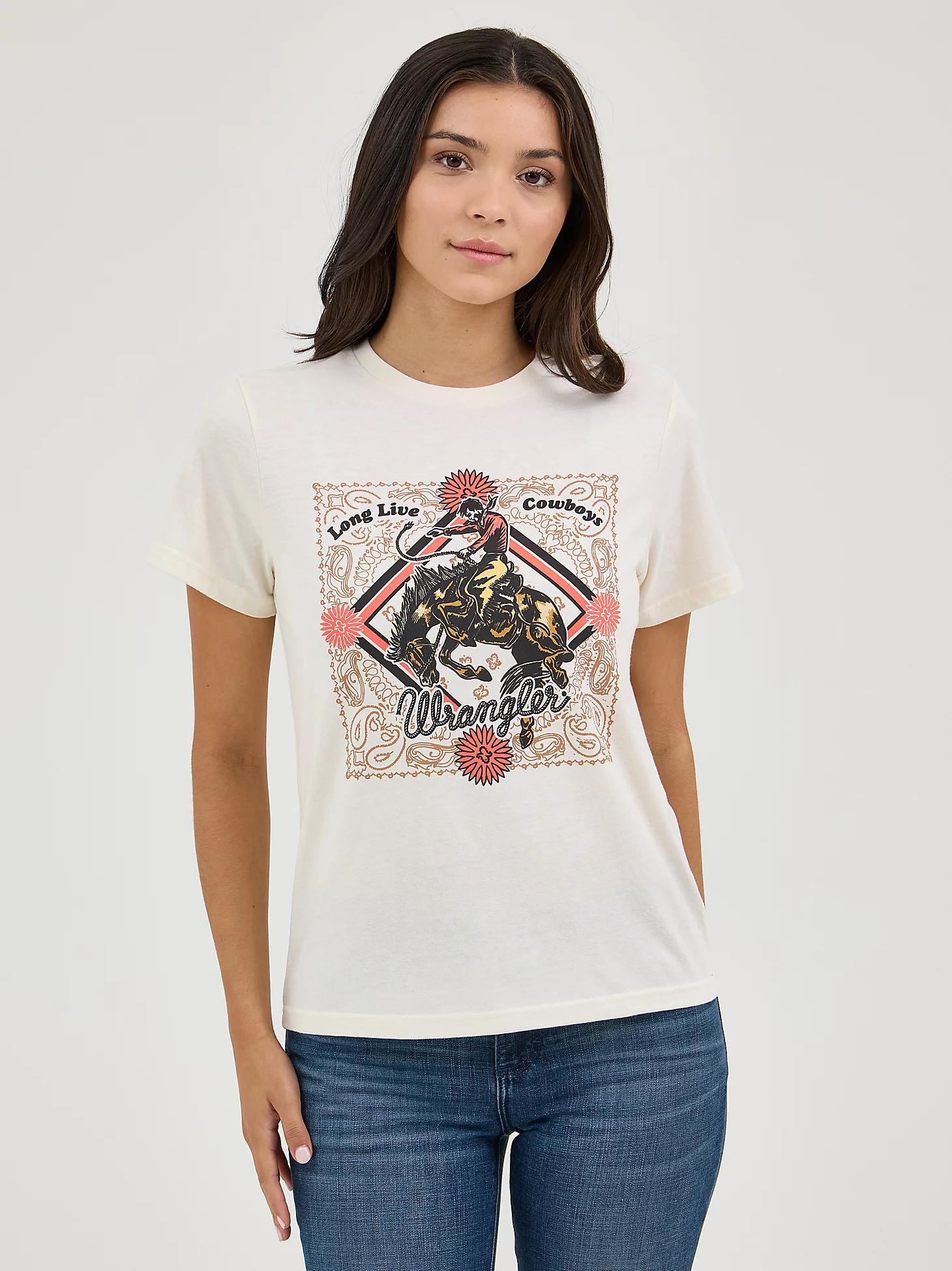 Women's Wrangler Western Graphic Reg Fit Tee in Cement Heather Product Image