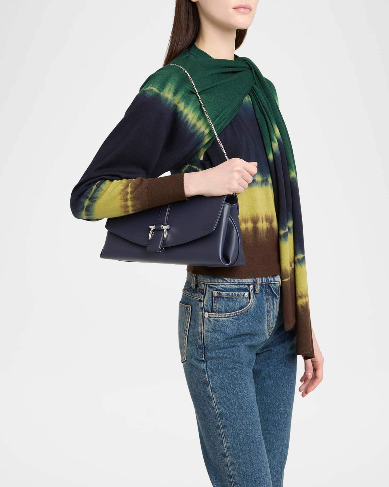 New Line Leather Shoulder Bag Product Image