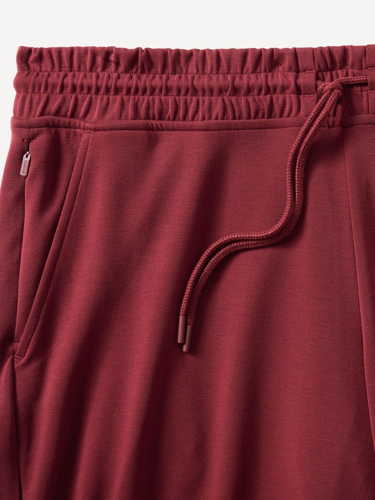 Seasoft Mid Rise Straight Pant Product Image