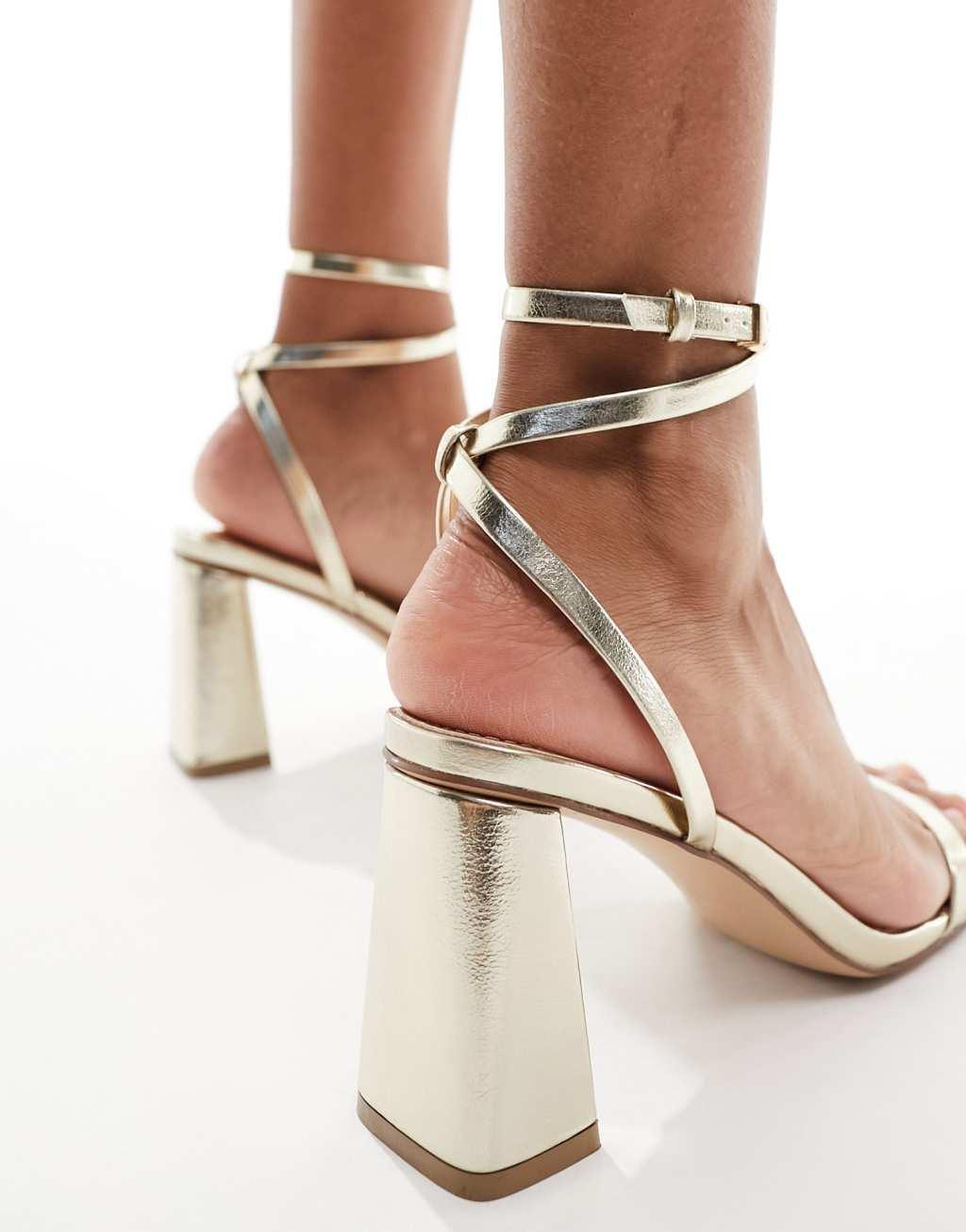 Simmi London Bia strappy block heeled sandal Product Image