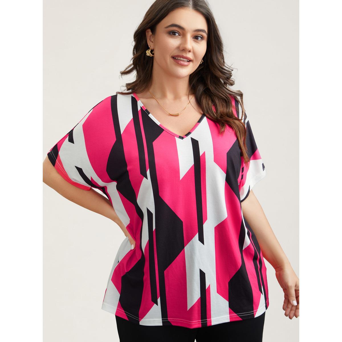 Plus Size Abstract Print V-Neck T-Shirt Multicolor Women Casual Contrast V-neck Everyday T-shirts BloomChic 14-16/1X Product Image