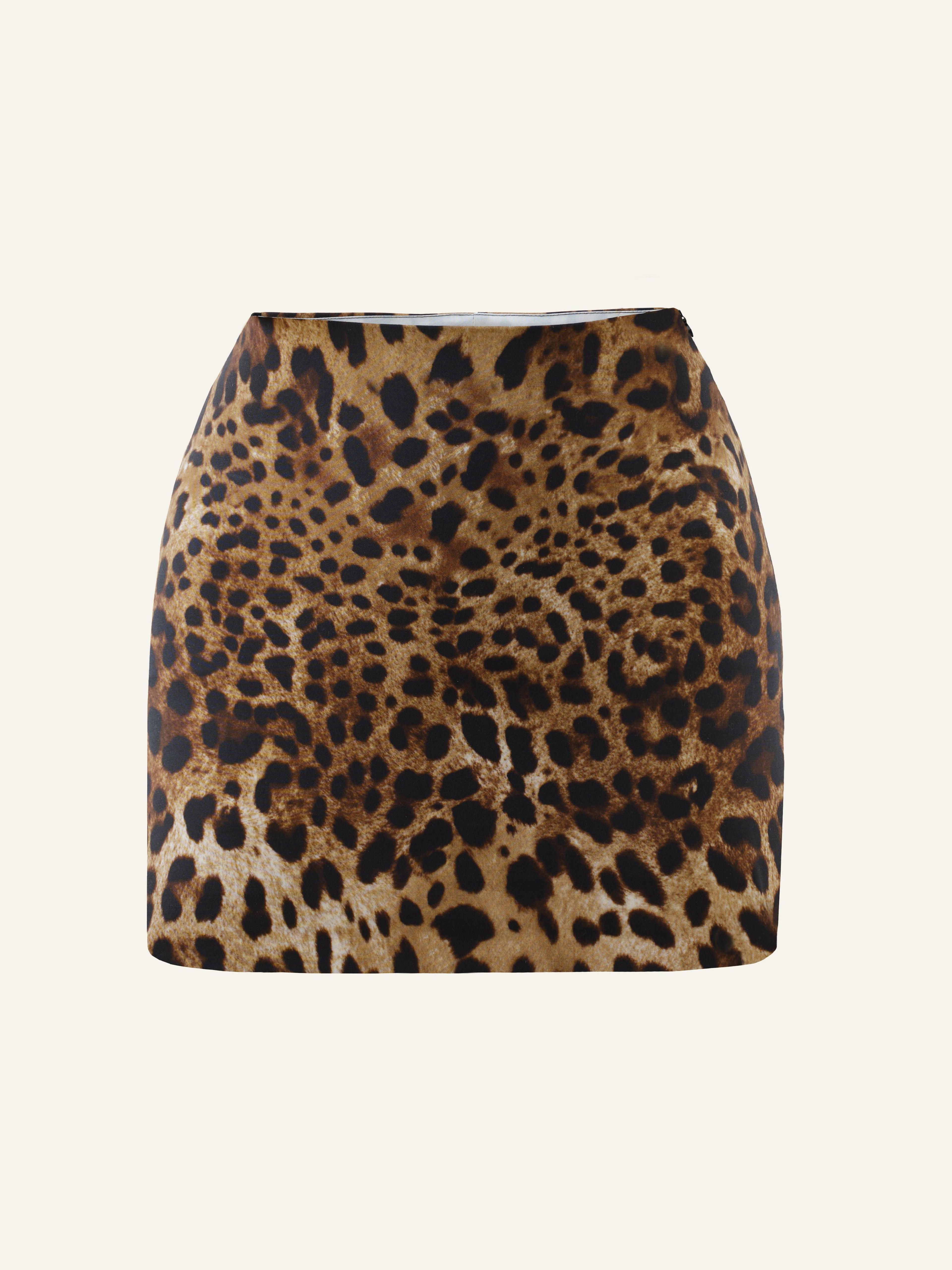 Bundle: Killa bandeau in Leopard + Killa pants in Leopard Product Image