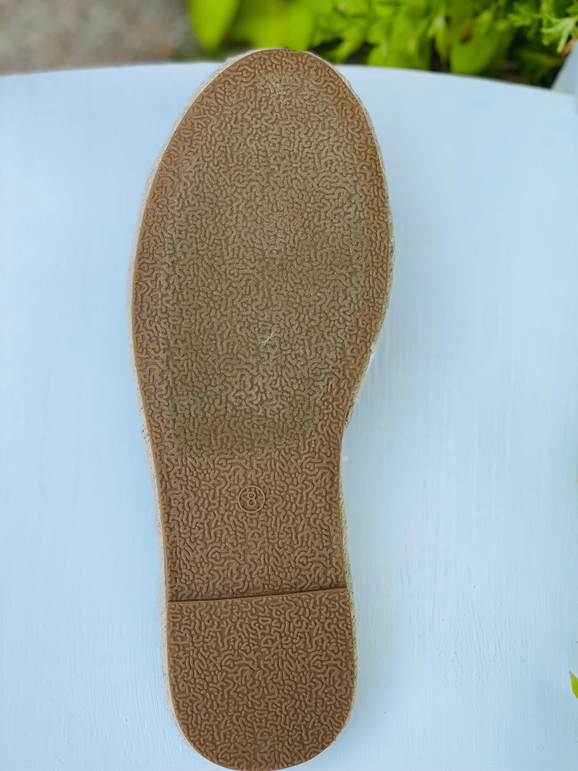 750015   Corky’s Taffy Leopard Slide Product Image