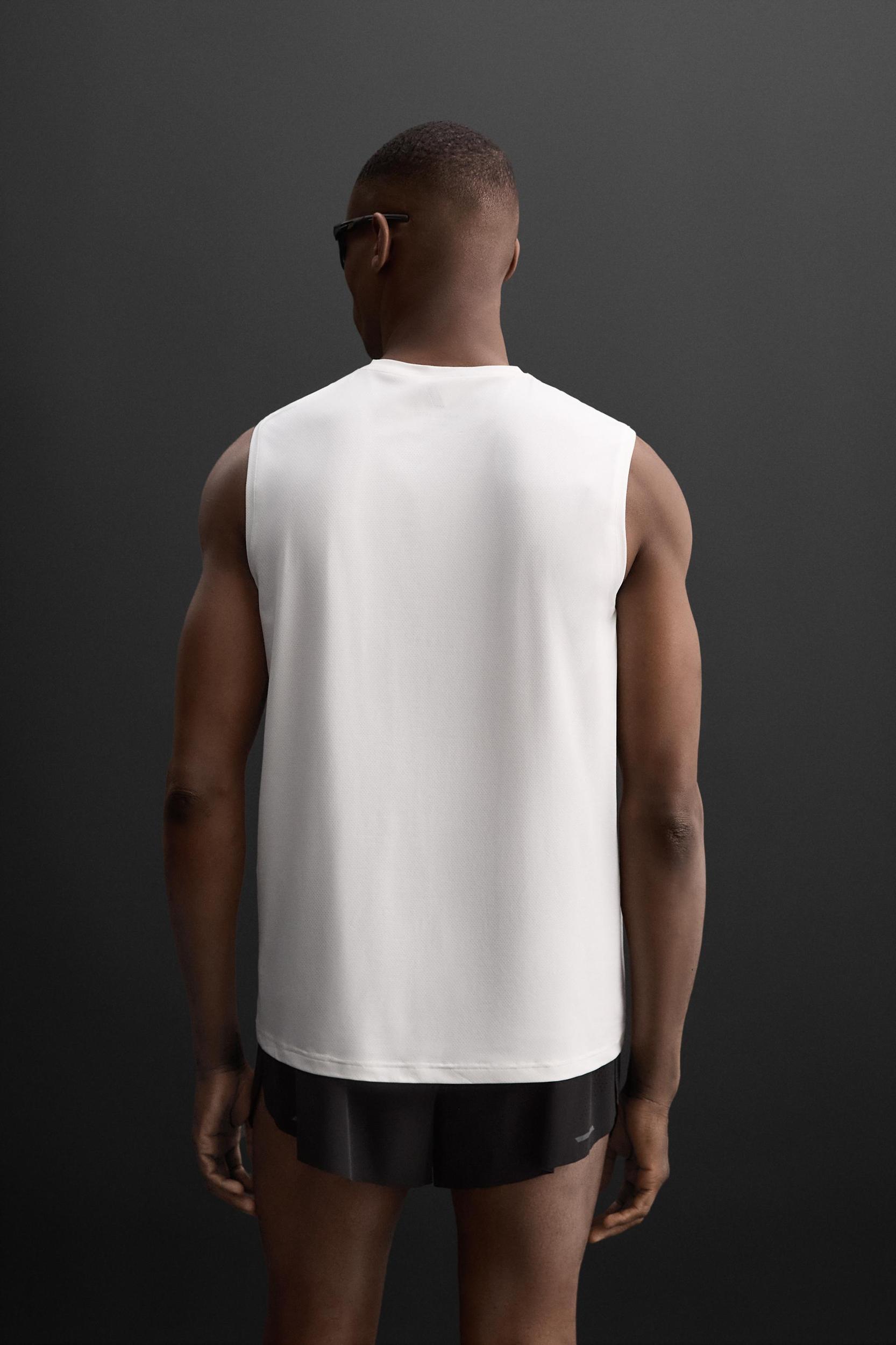 TECHNICAL TANK TOP Product Image