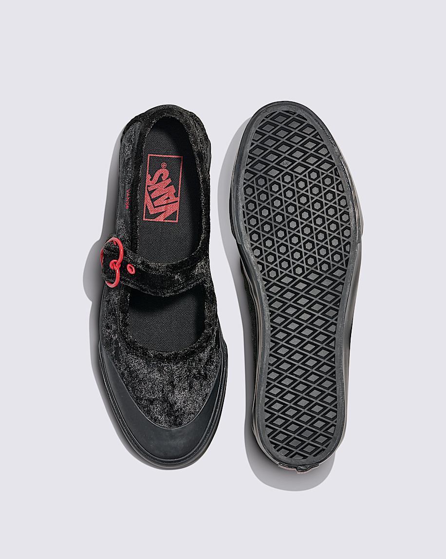 Mary Jane Shoe in Black / Red| Vans US Product Image