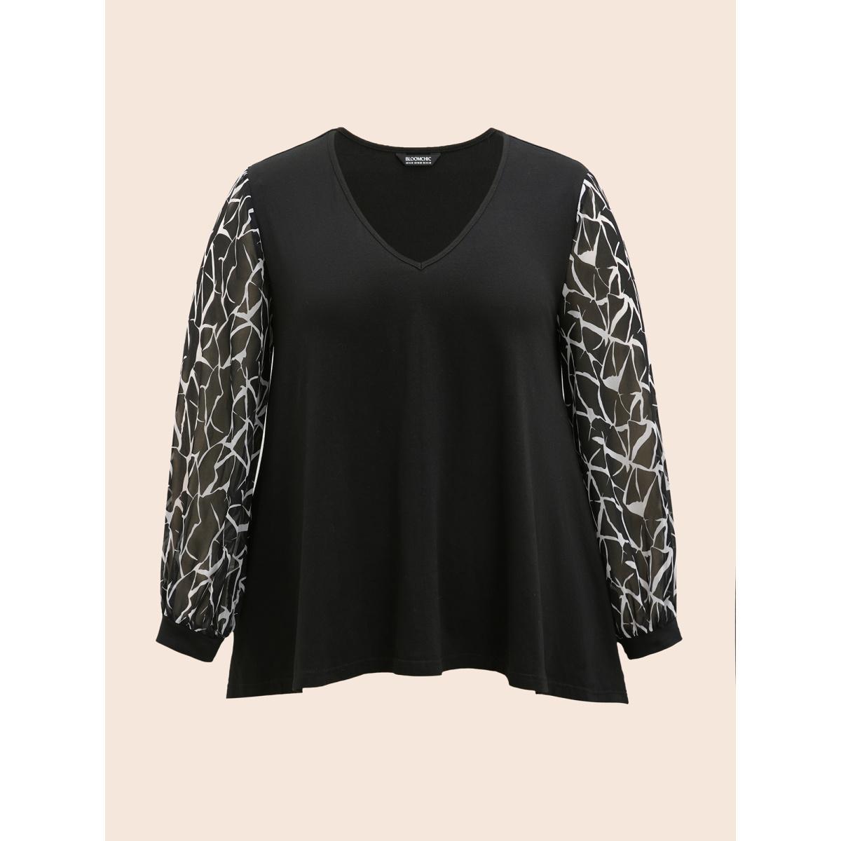 Plus Size Geometric Patchwork Mesh Pocket T-shirt Black Women Elegant See through Art&design V-neck Everyday T-shirts BloomChic 18-20/2X Product Image