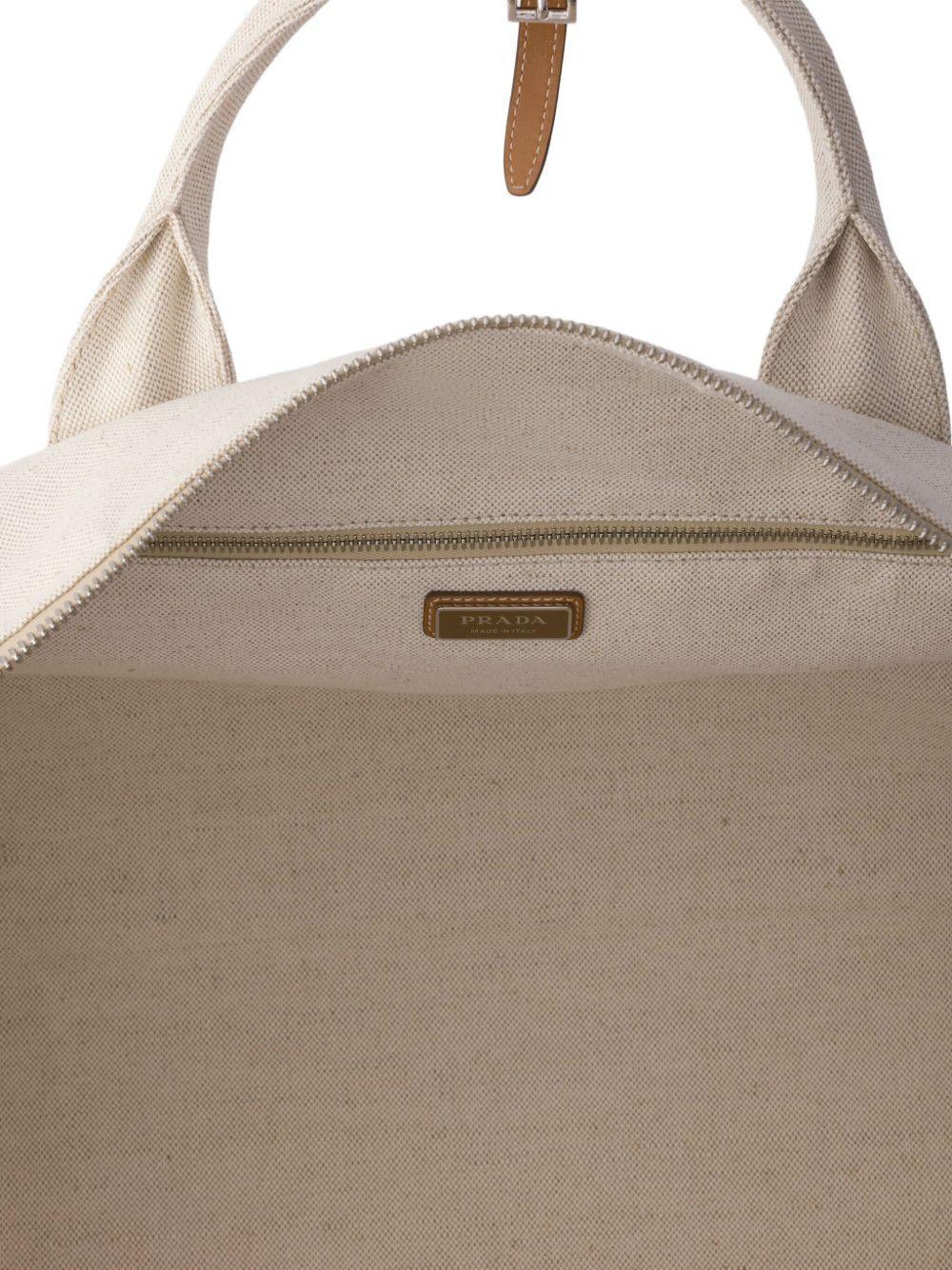 logo-embossed duffle bag Product Image