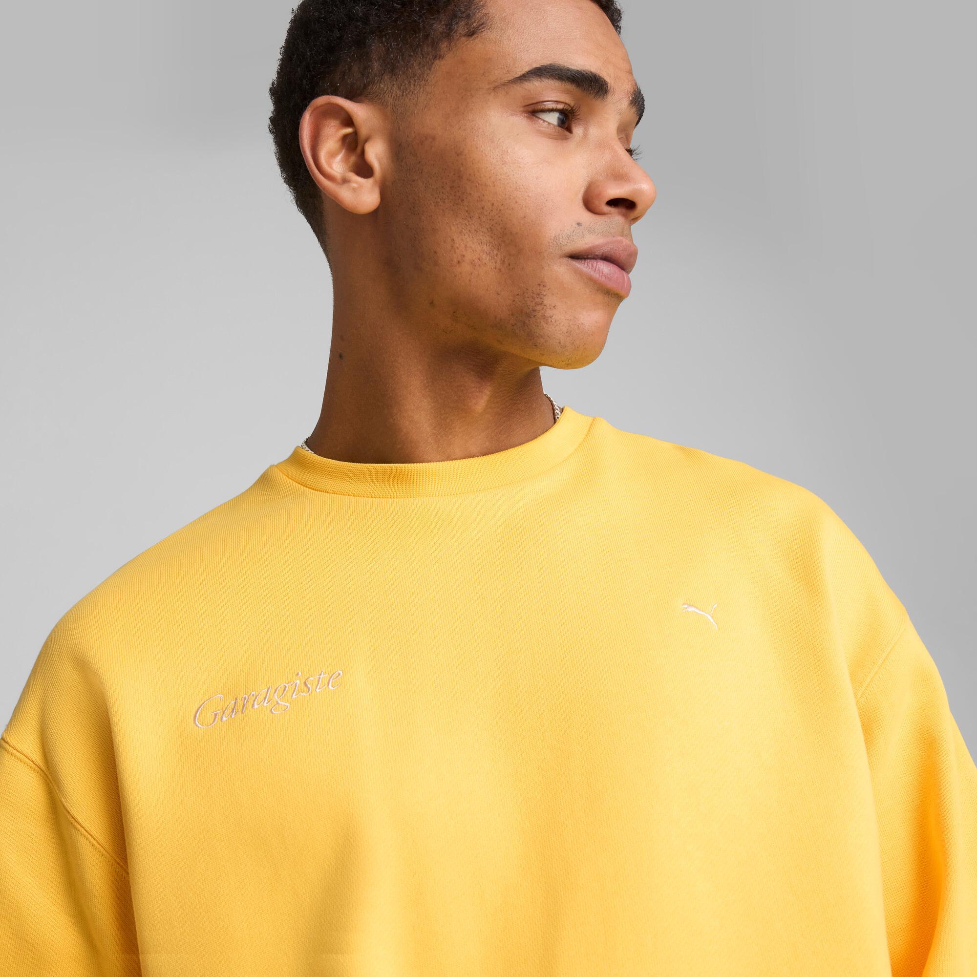 PUMA MMQ Men's Graphic Crew Product Image