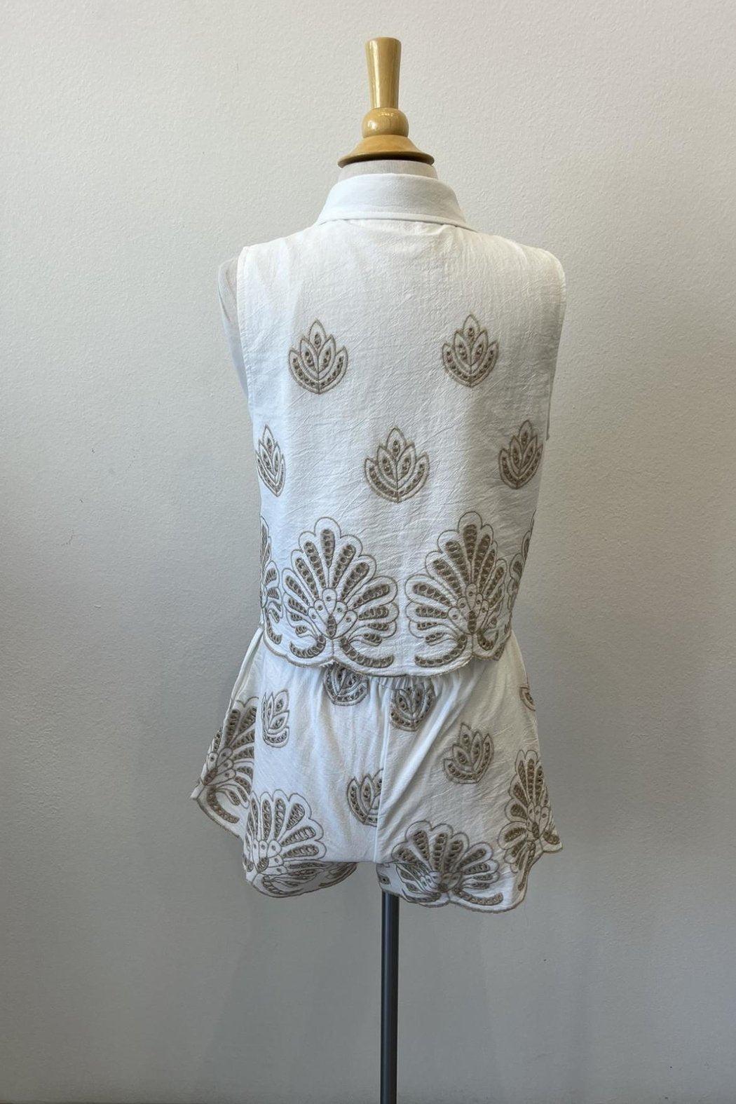 Embroidered Shorts Set Product Image