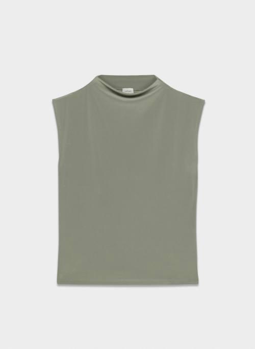 smooth matter™ botanist tank Product Image