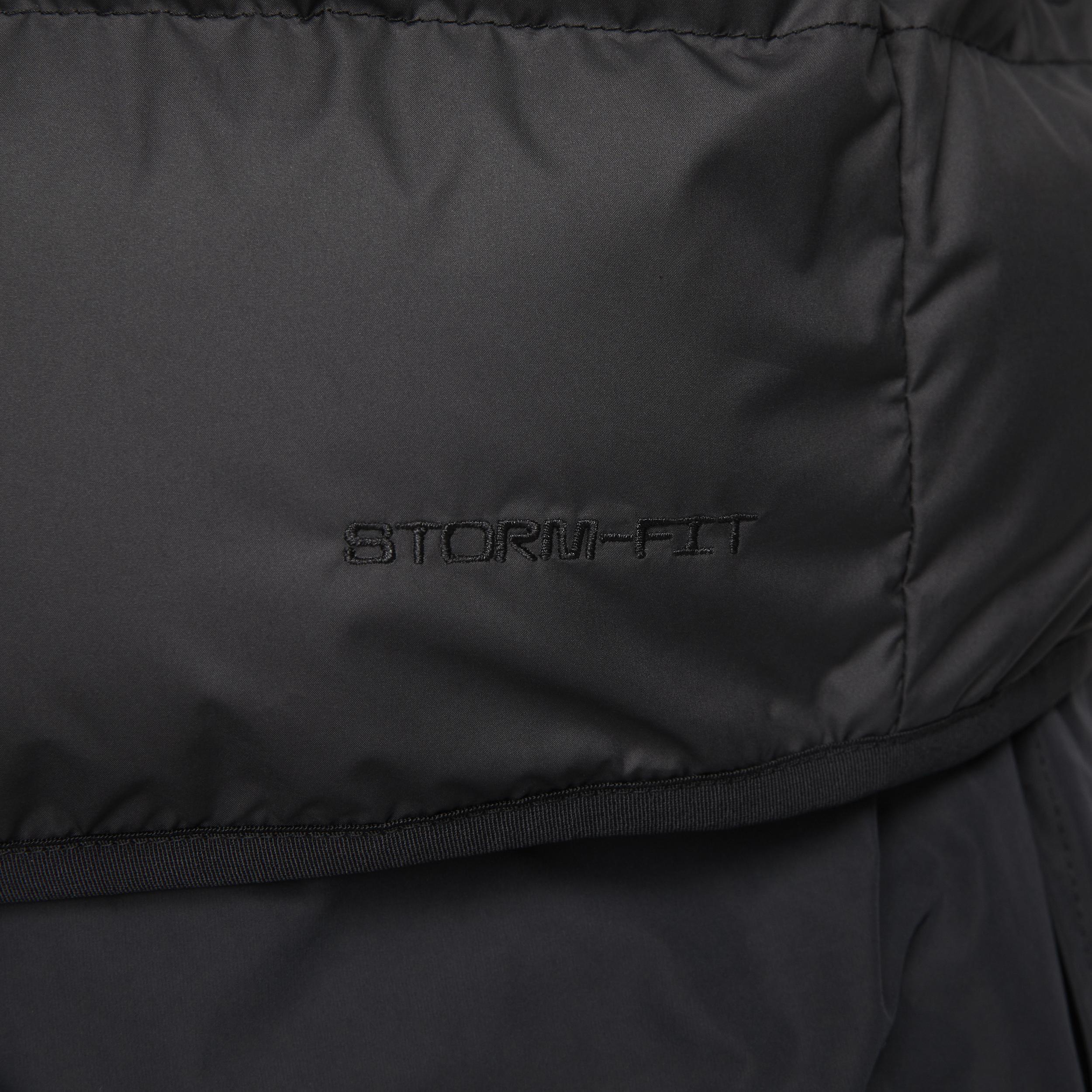 Nike Storm-FIT Windrunner Men's Insulated Vest Product Image