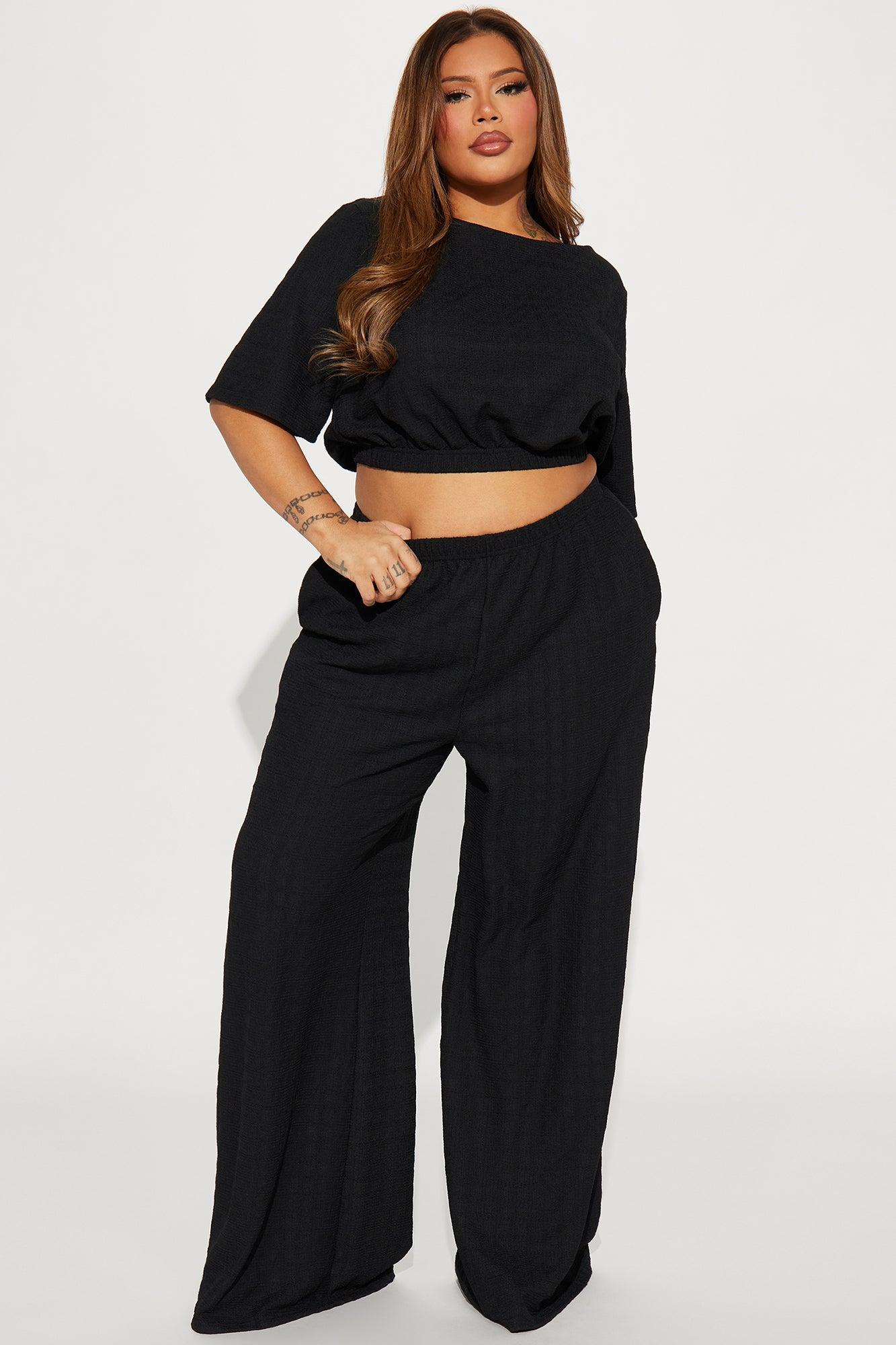 Day Plans Textured Pant Set - Black Product Image