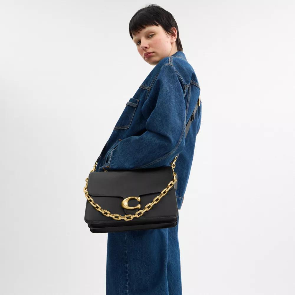 Chain Tabby Shoulder Bag 30 Product Image