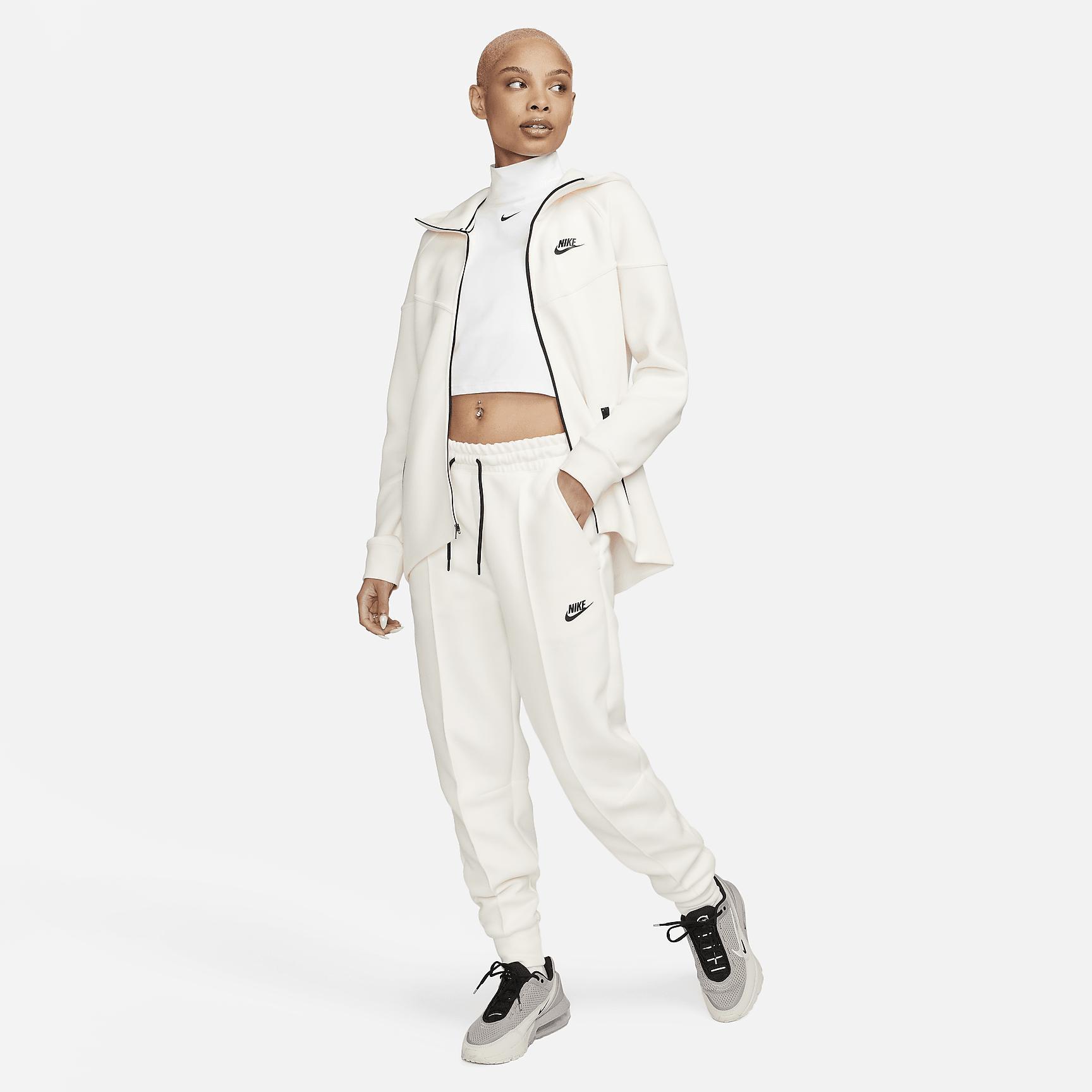 Women's Nike Sportswear Tech Fleece Mid-Rise Jogger Pants Product Image