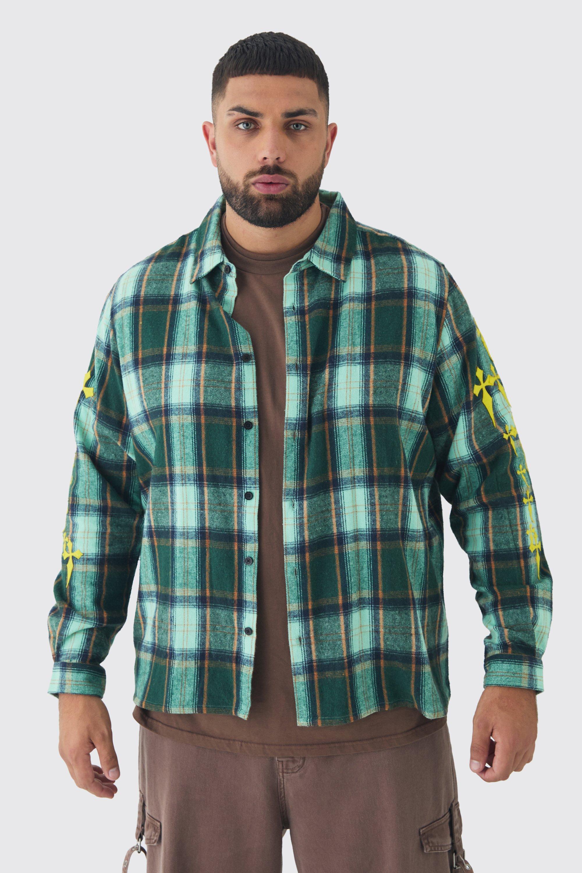 Plus Cross Applique Regular Fit PlaidShirt in Green | boohooMAN USA Product Image