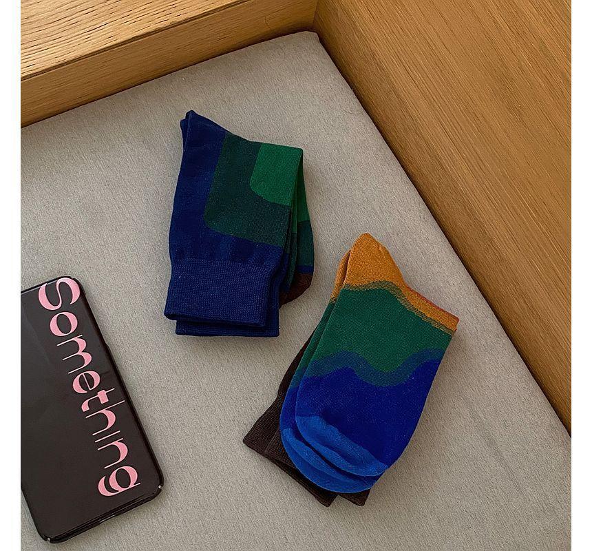 Color Block Mid Calf Socks Product Image