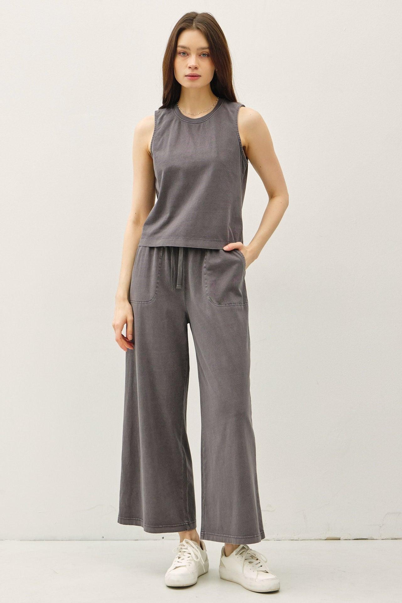 UB BASICS: WASHED & CROPPED TANK Product Image