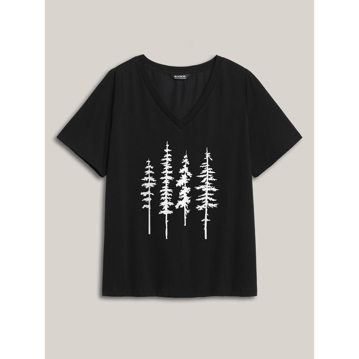 Plus Size Backyard Flowers Pattern V-Neck T-Shirt Black Women Leisure Non Natural Flowers V-neck Casual T-shirts BloomChic 12/L Product Image