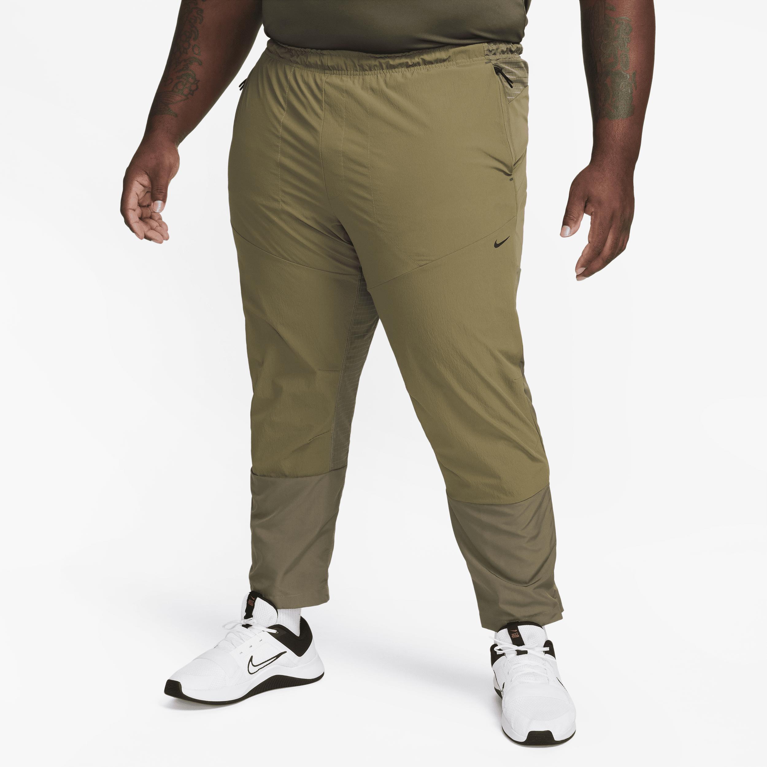 Nike Mens A.P.S. Dri-FIT ADV Woven Versatile Pants Product Image