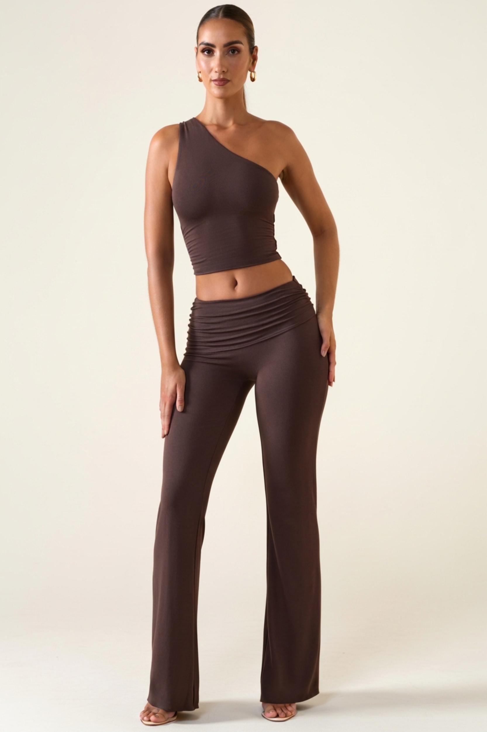 Mid-Rise Straight-Leg Trousers in Chocolate Brown Product Image
