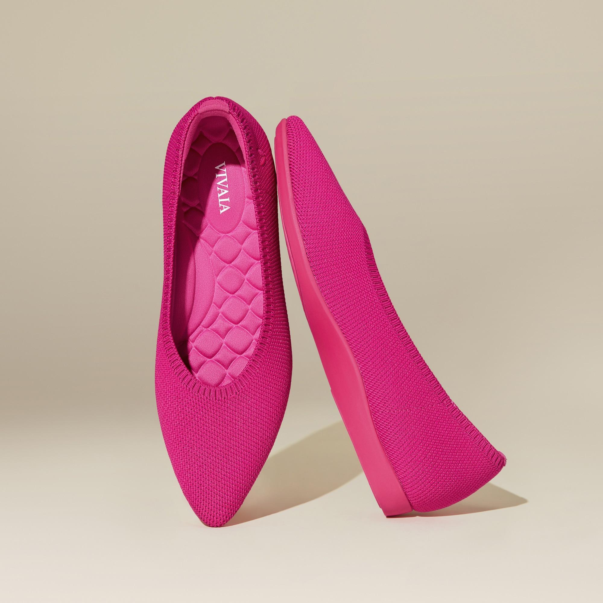 Lightweight Pointed-Ballet Flats (Aria Walker) Product Image