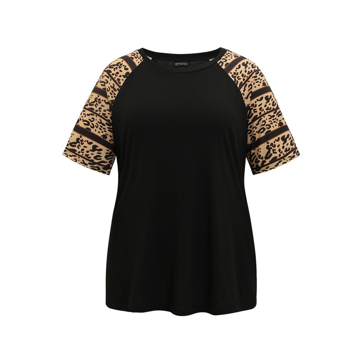 Plus Size Leopard Print Contrast Raglan Sleeve T-shirt Black Women Casual Contrast Leopard Round Neck Dailywear T-shirts BloomChic 12/L Product Image