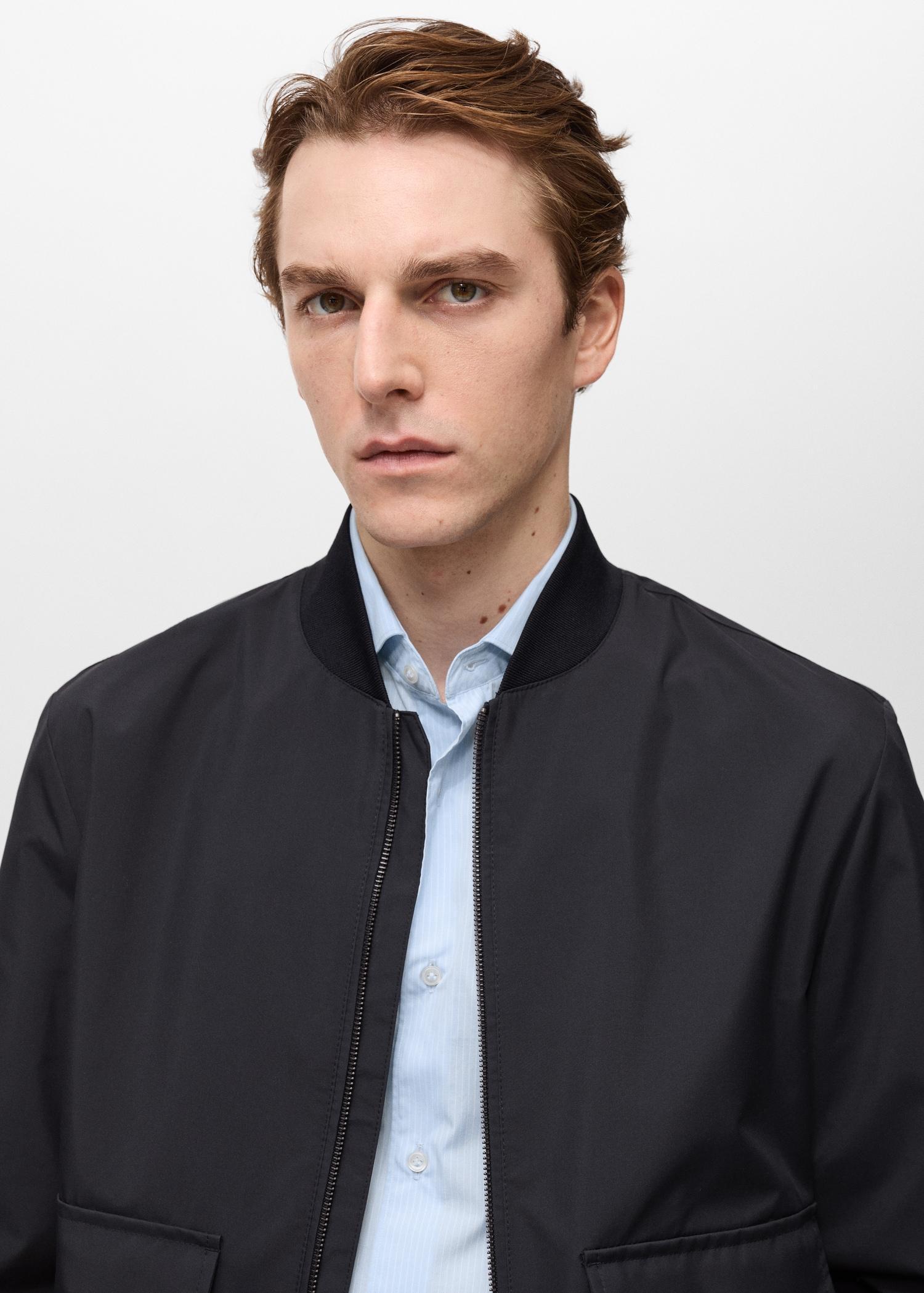 Water-repellent bomber jacket with pockets - Men | MANGO USA Product Image