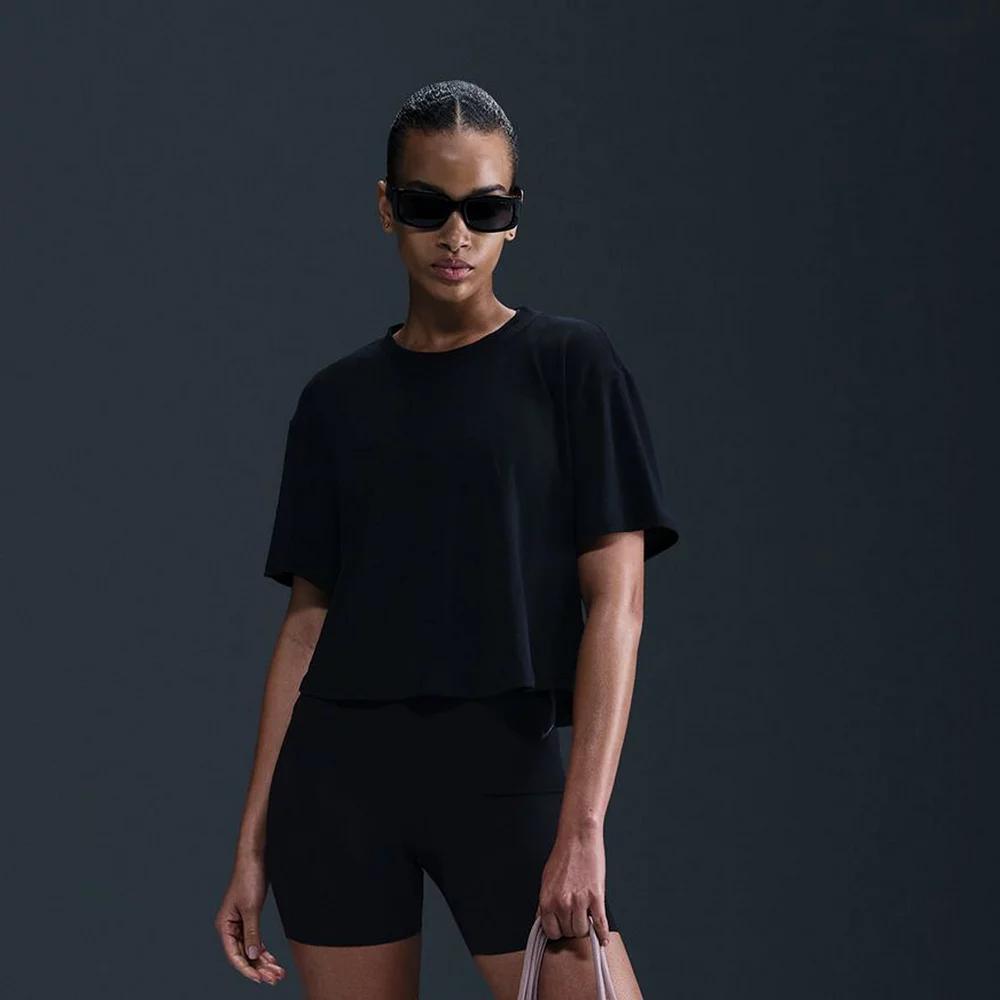 Nike Womens One Relaxed Dri-FIT Cropped Short-Sleeve Top | HJ1065-478 Product Image