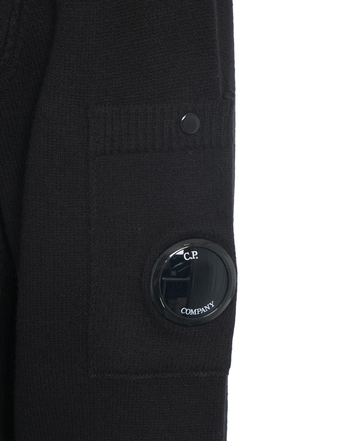 Sweater with logodetail Product Image