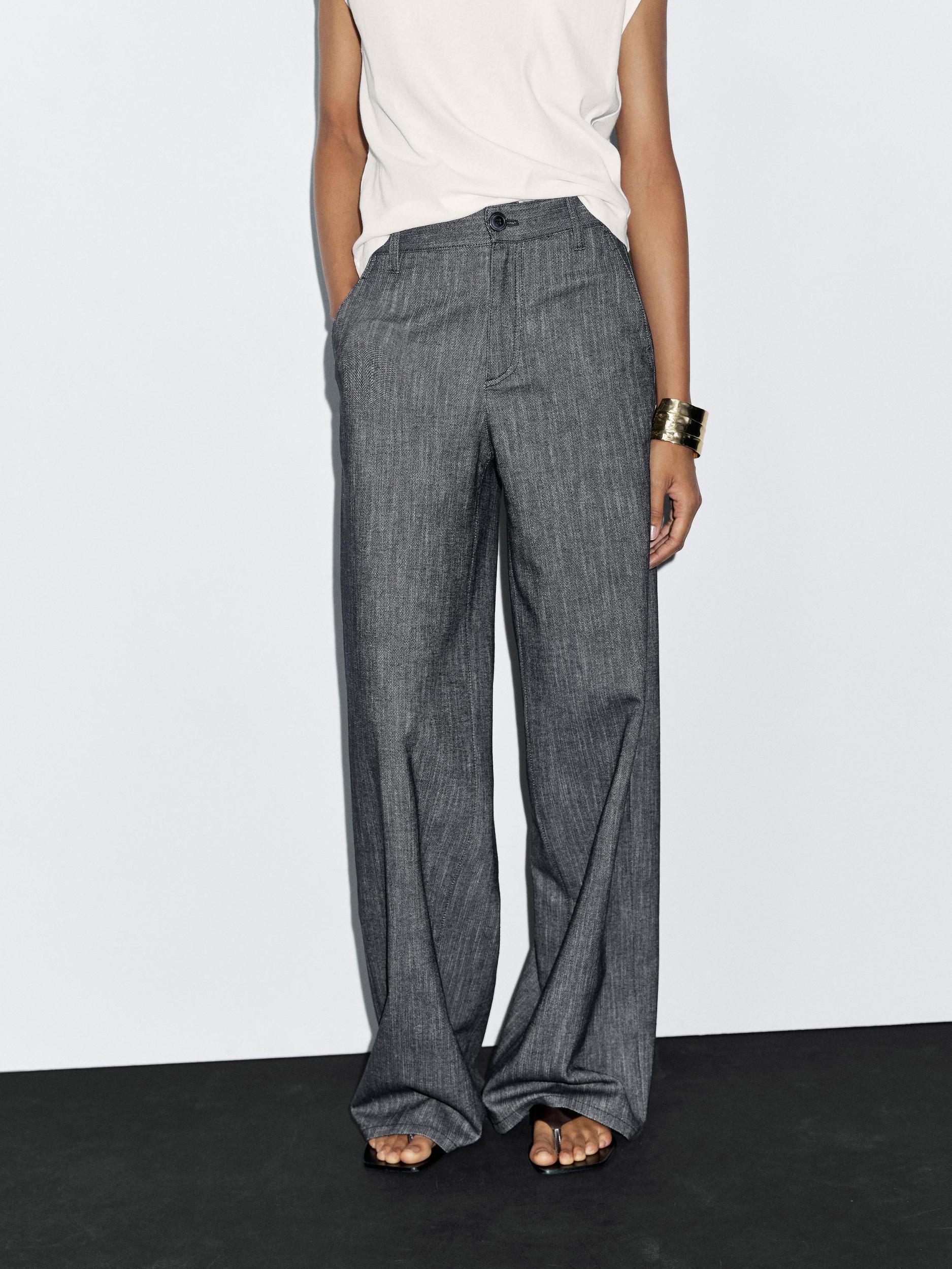 Mid-rise wide-leg trousers Product Image