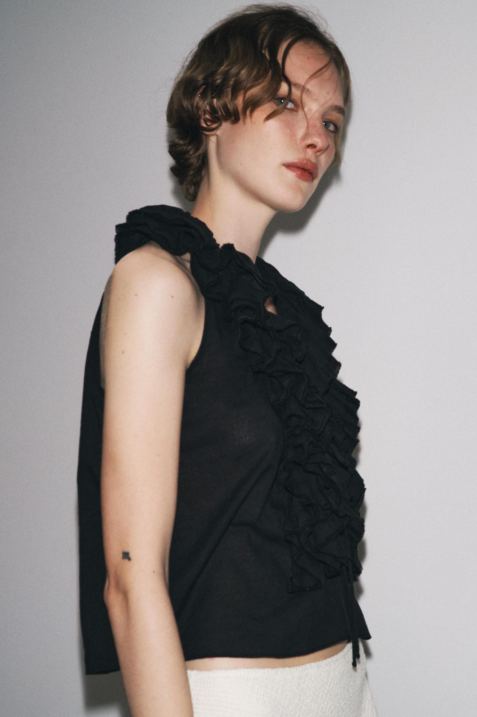 ZW COLLECTION RUFFLED TOP Product Image