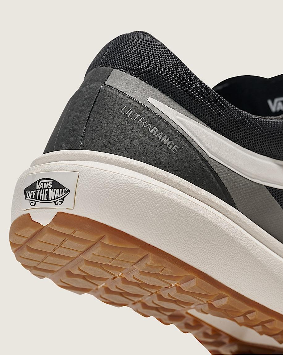 UltraRange 2.0 Shoe in Black / White| Vans US Product Image