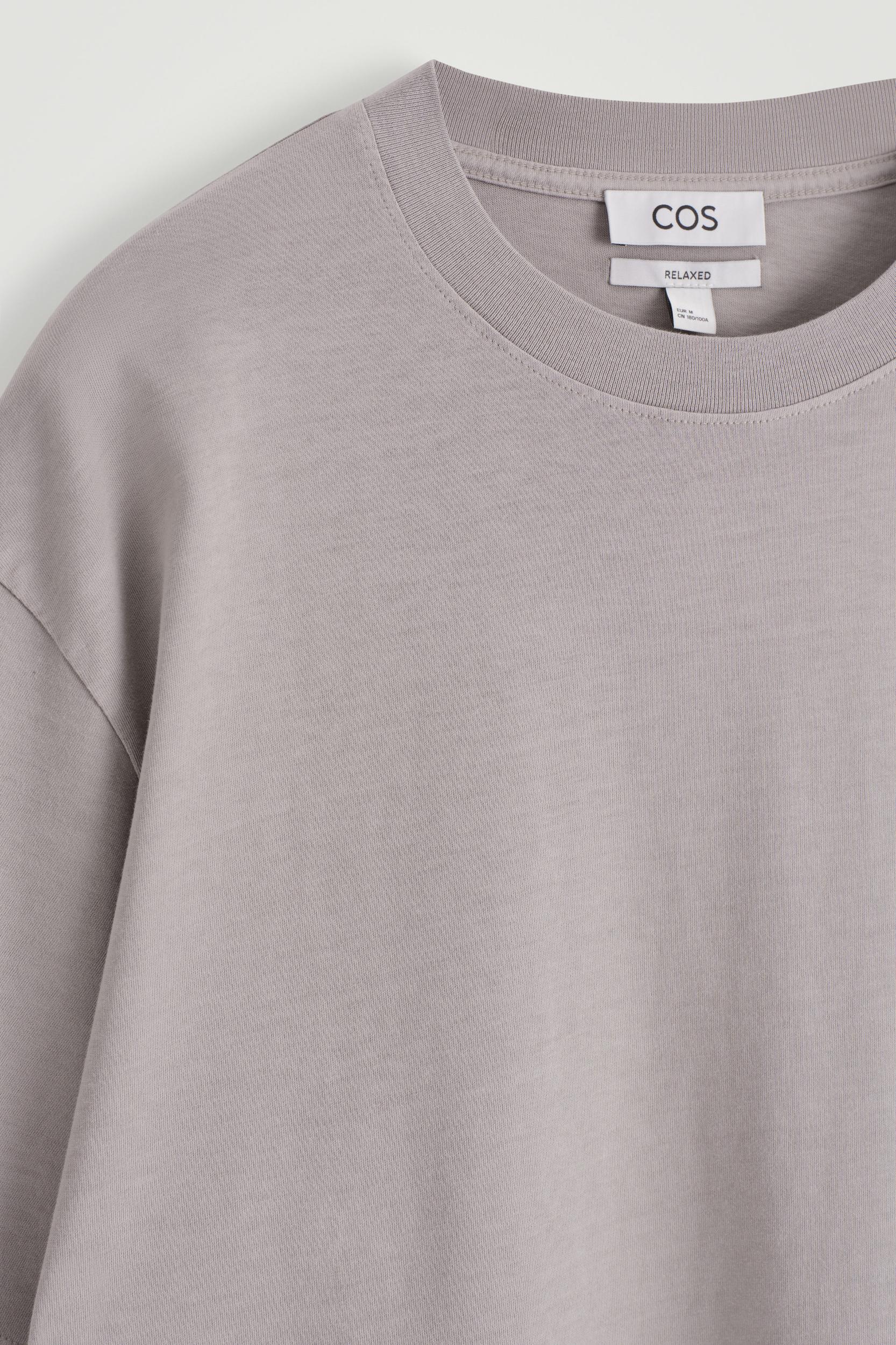 RELAXED LIGHTWEIGHT COTTON TSHIRT Product Image