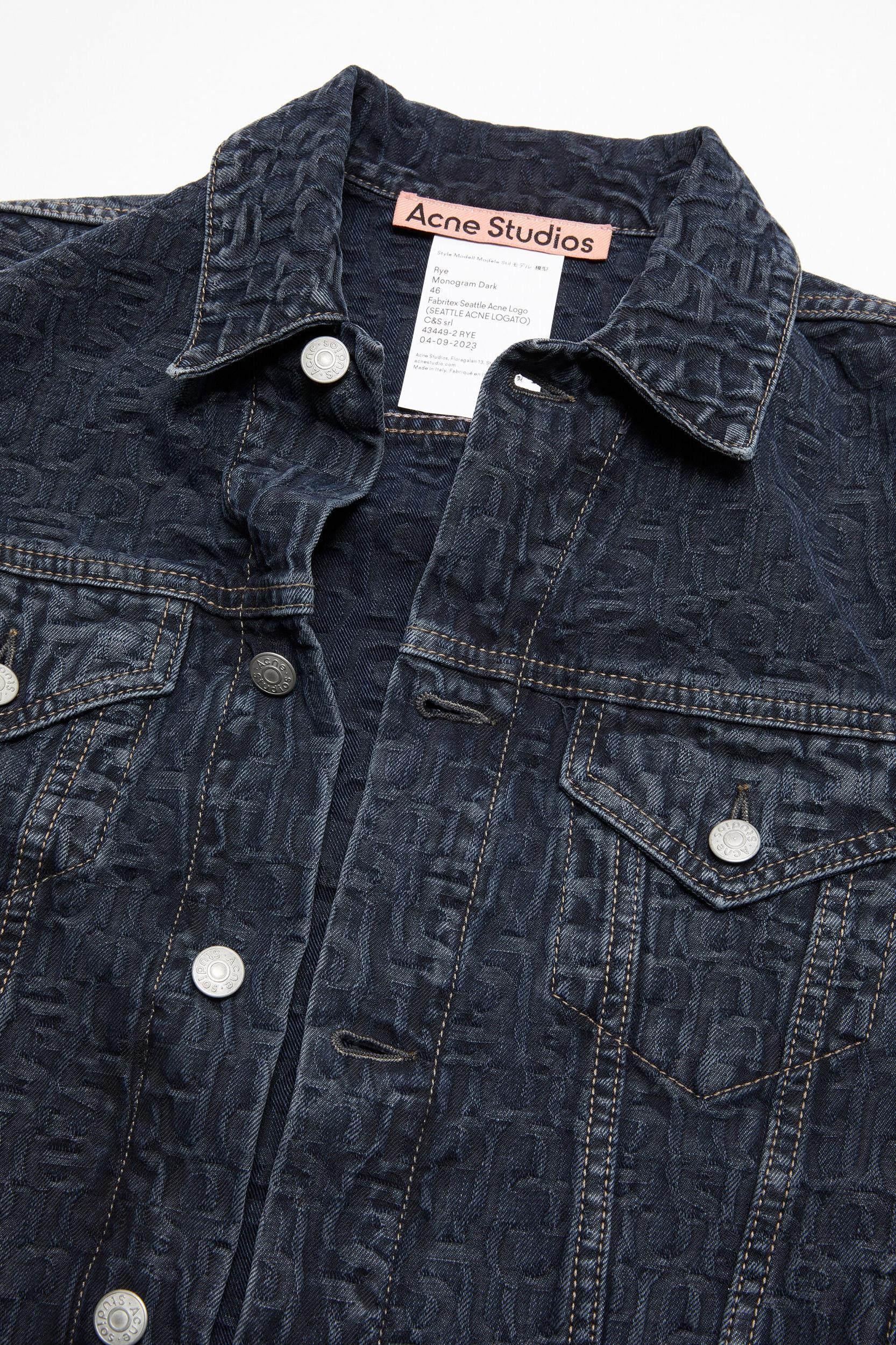 Denim jacket - Regular cropped fit Product Image