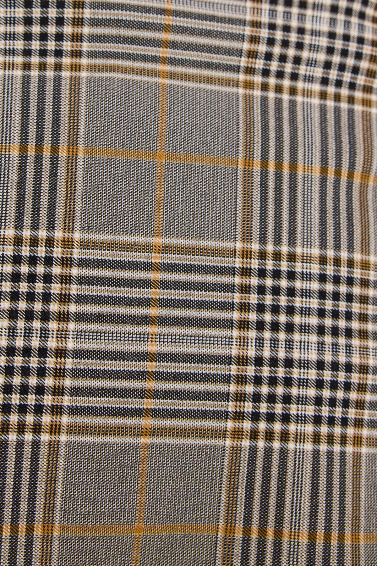 Regular Square Hair Claw Product Image