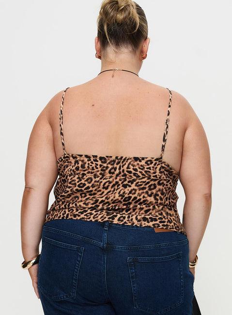 Jaquelyn Top Leopard Curve Product Image