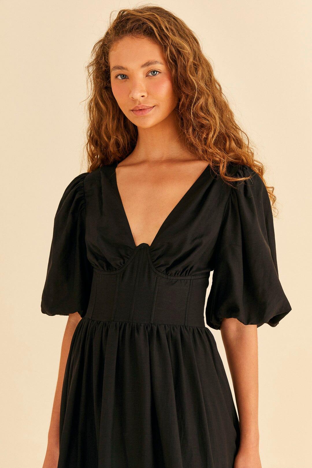 Black Short Sleeves Midi Dress Product Image