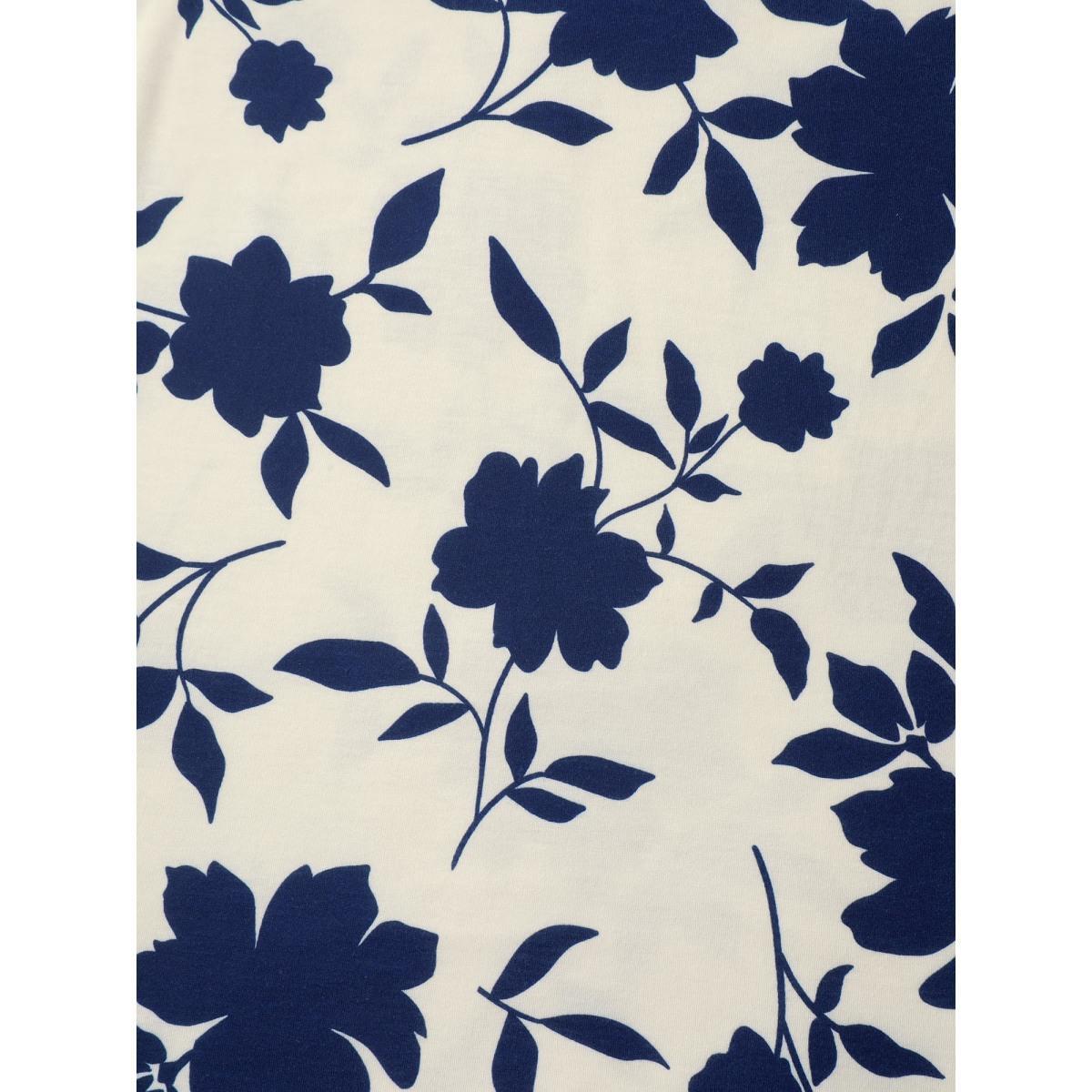 Plus Size Silhouette Floral Print Contrast Hem T-Shirt Apricot Women Casual Contrast Natural Flowers V-neck Everyday T-shirts BloomChic 18-20/2X Product Image