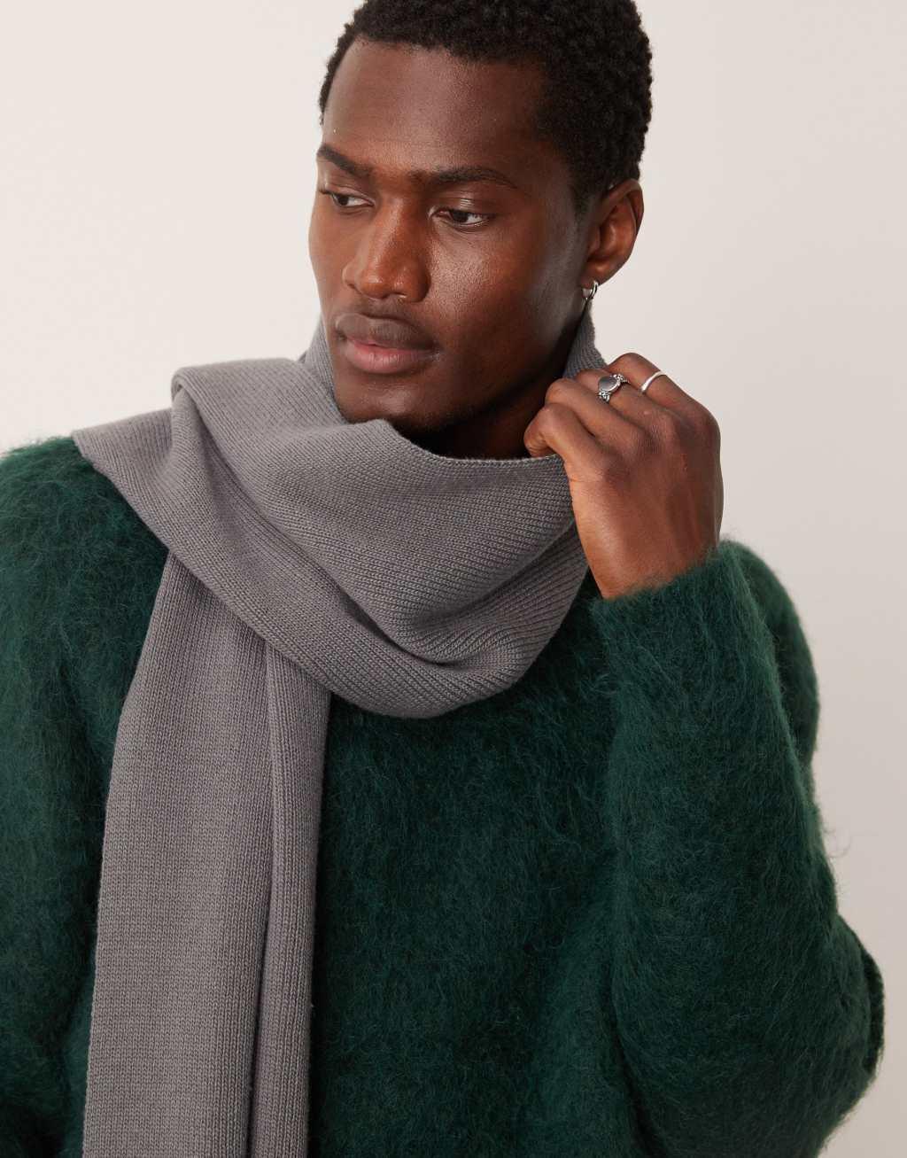 ASOS DESIGN knitted scarf in gray Product Image