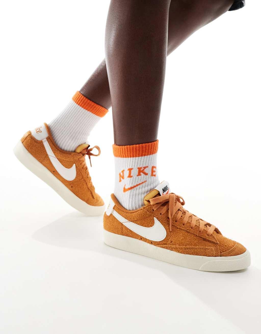 Nike Blazer Low '77 sneakers in tan and white Product Image