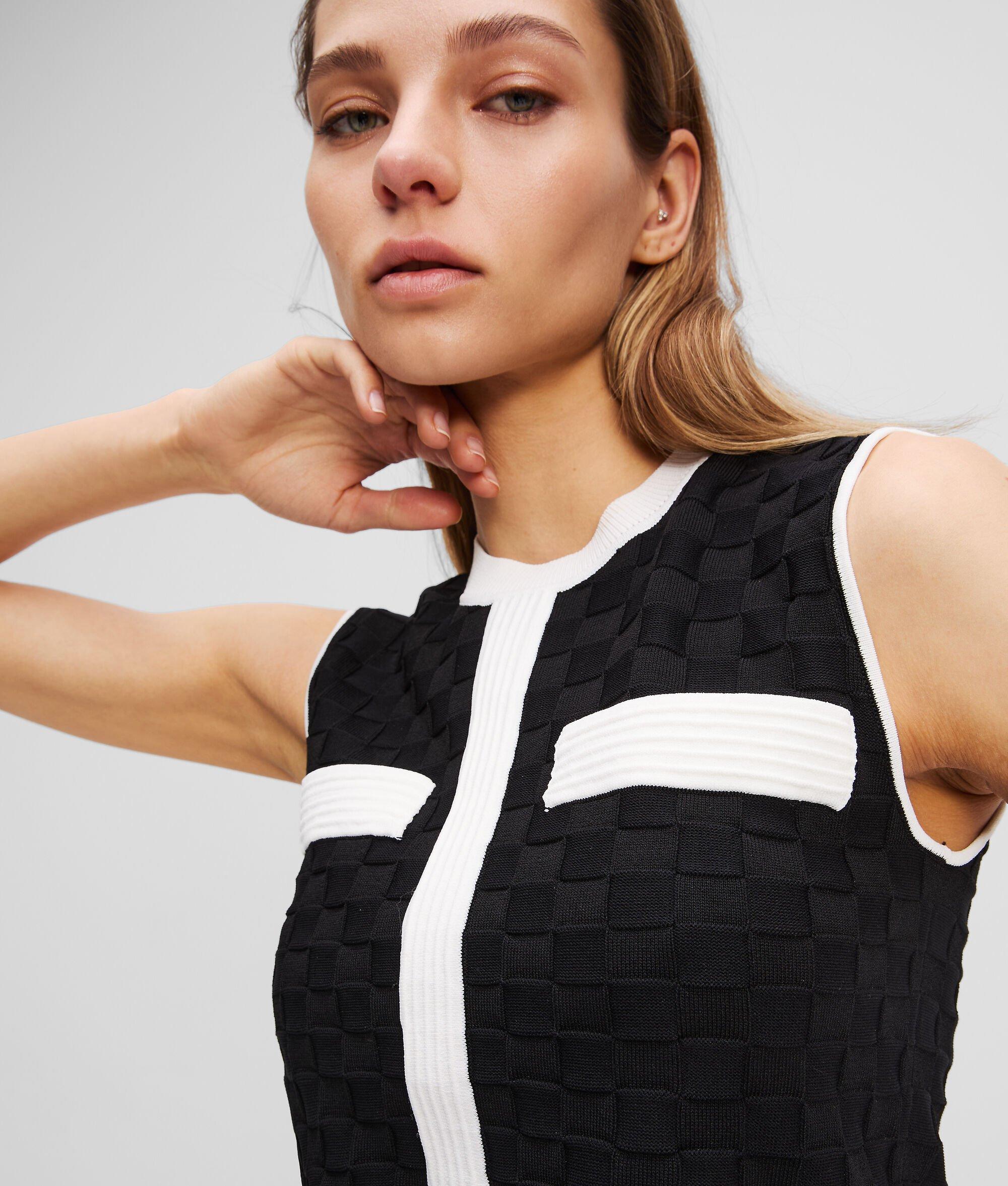 CONTRAST PIPING KNIT TOP Product Image