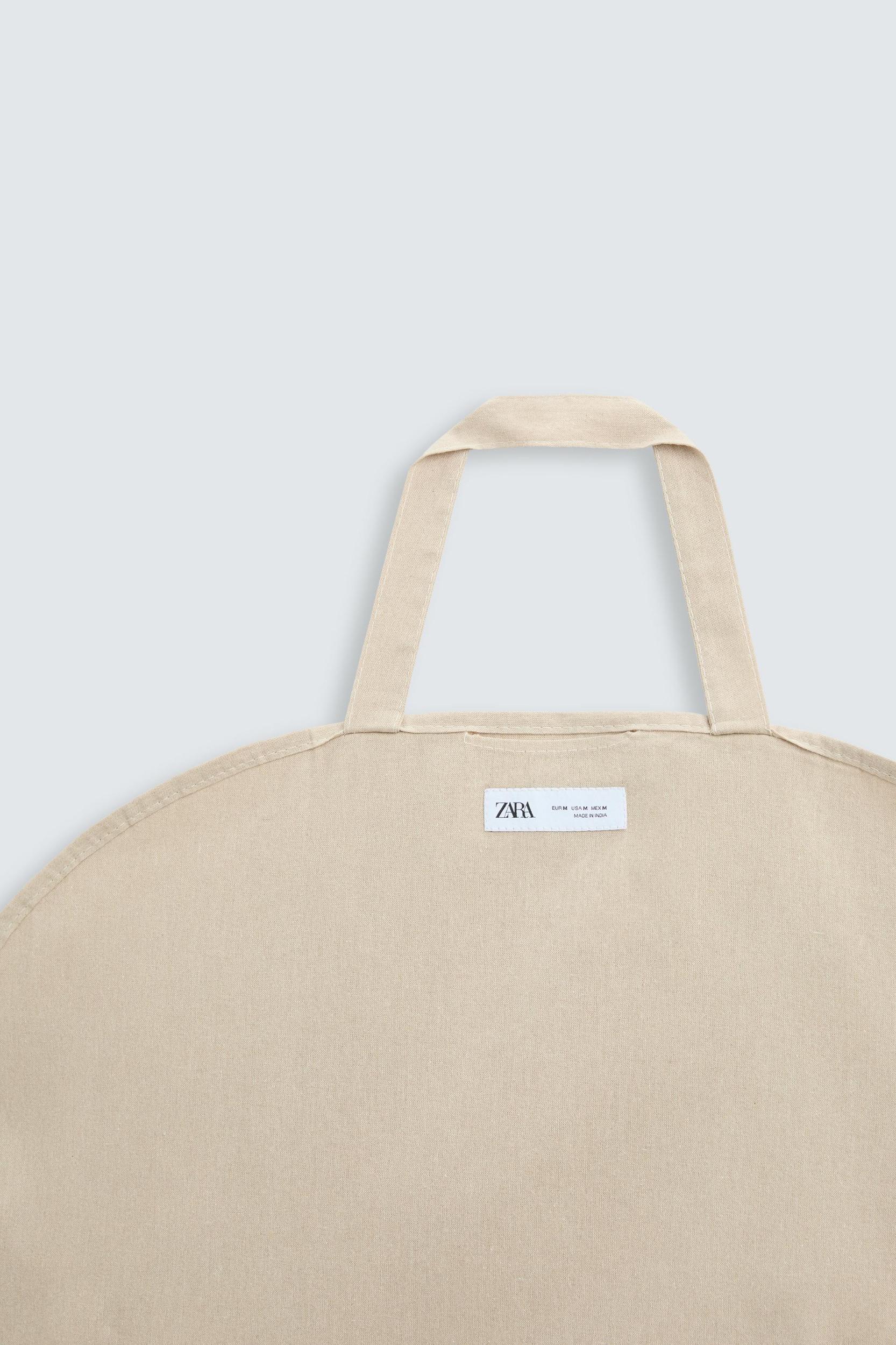 GARMENT BAG Product Image