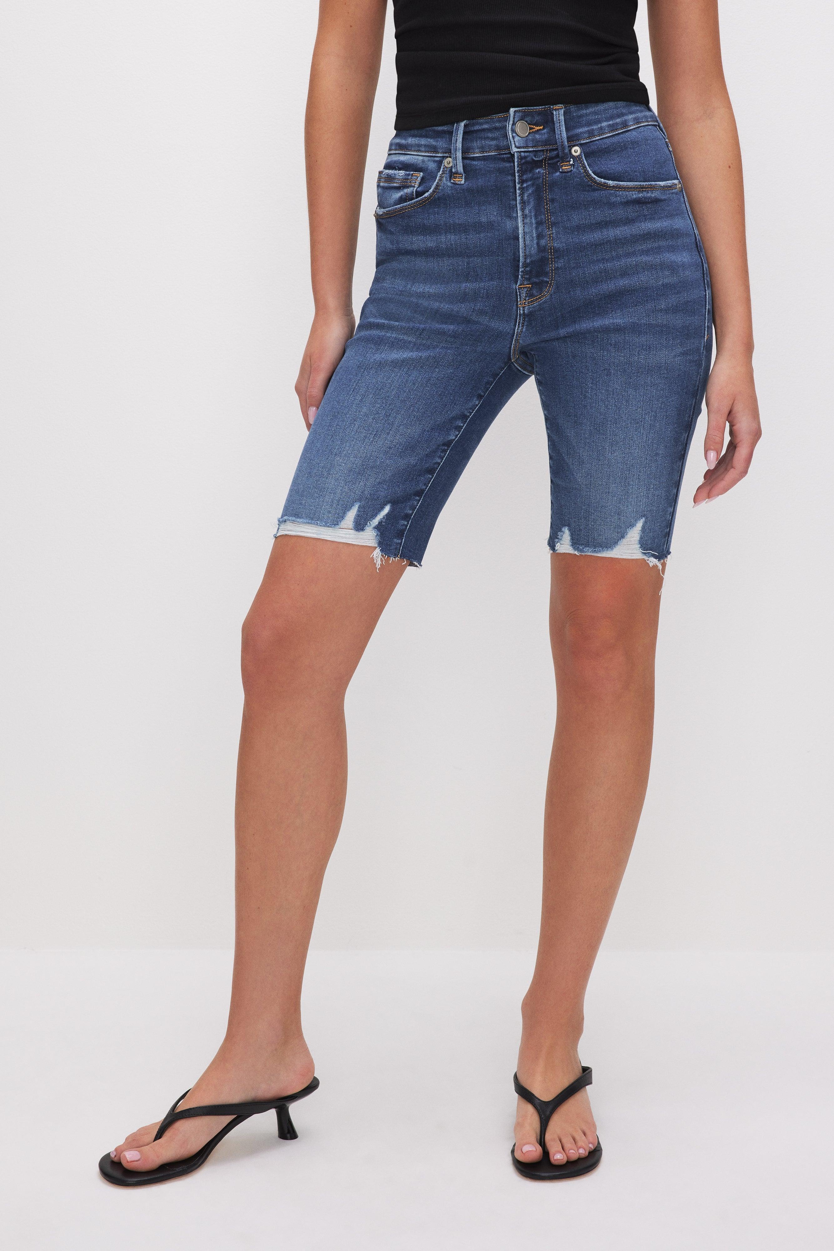 ALWAYS FITS GOOD LEGS BERMUDA SHORTS | INDIGO520 Product Image