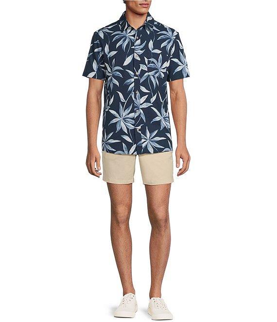 Rowm Performance Rec + Relax Short Sleeve Large Leaf Print Textured Shirt Product Image