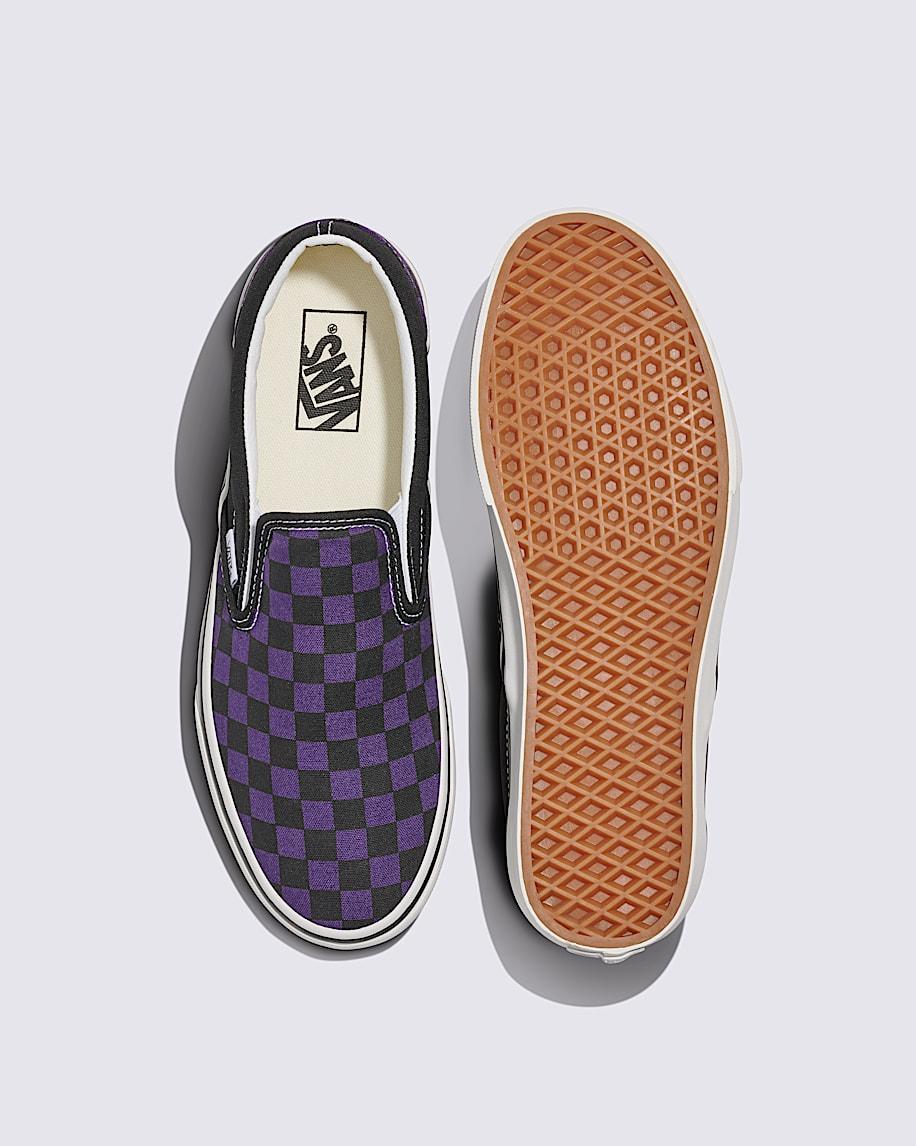 Classic Slip-On Checkerboard Shoe in Black / Gothic Grape| Vans US Product Image