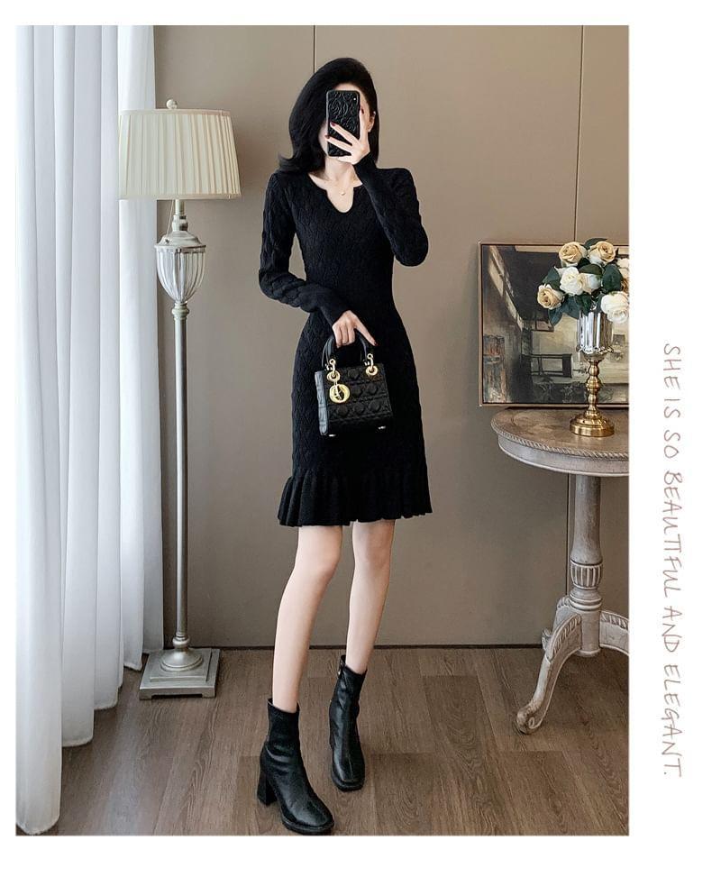 Long-Sleeve Notch Neck Plain Knit Mermaid Dress Product Image